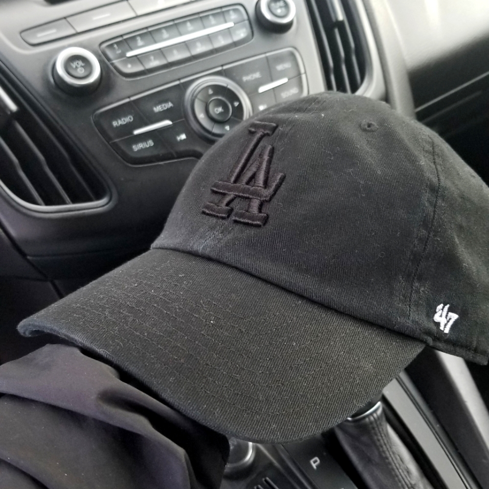 LA strapback